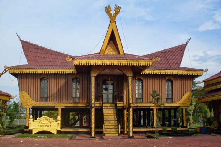 Detail Gambar Rumah Tradisional Riau Nomer 2