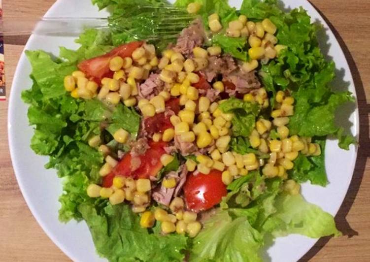 Detail Gambar Sajian Salad Sayur Nomer 25