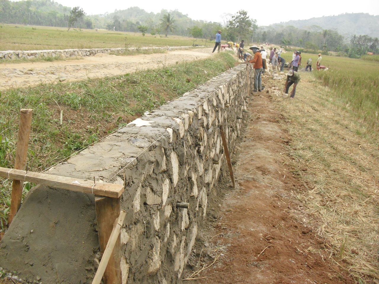 Detail Gambar Saluran Batu Kali Nomer 37