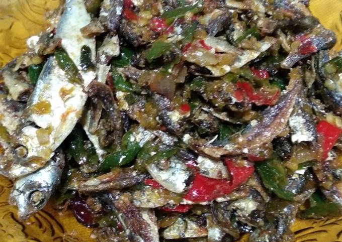 Detail Gambar Sambal Ikan Asin Nomer 25