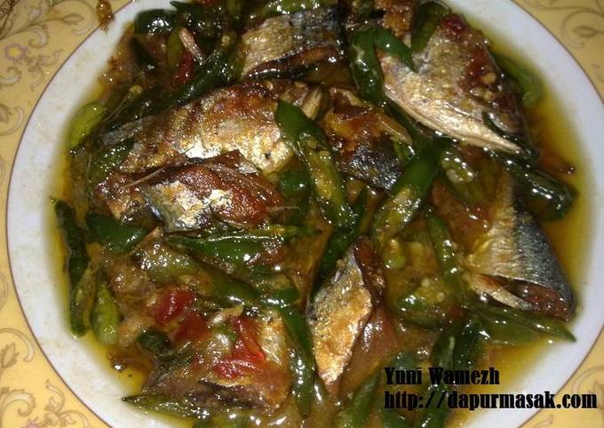 Detail Gambar Sambal Ikan Asin Nomer 34