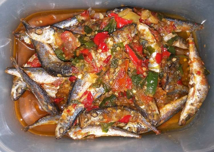 Detail Gambar Sambal Ikan Asin Nomer 6