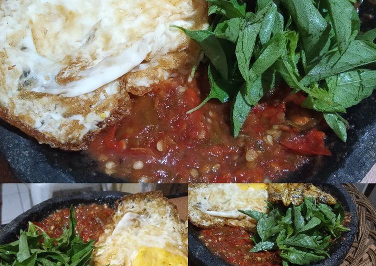 Detail Gambar Sambal Terasi Kemangi Nomer 18