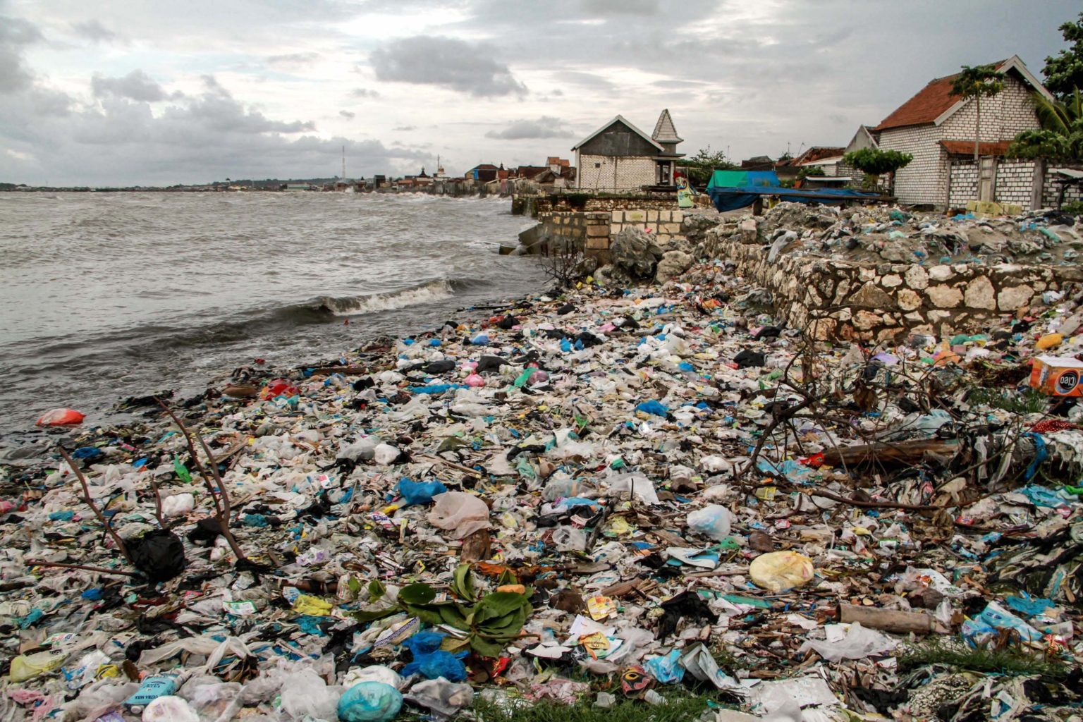 Detail Gambar Sampah Di Sungai Sadang Nomer 53