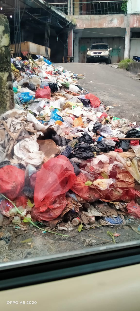 Detail Gambar Sampah Tidak Di Angkat Nomer 10