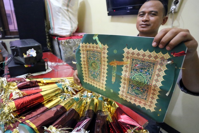 Detail Gambar Sampul Alquran Nomer 34