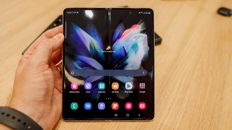 Detail Gambar Samsung Galaxy Fold Nomer 34