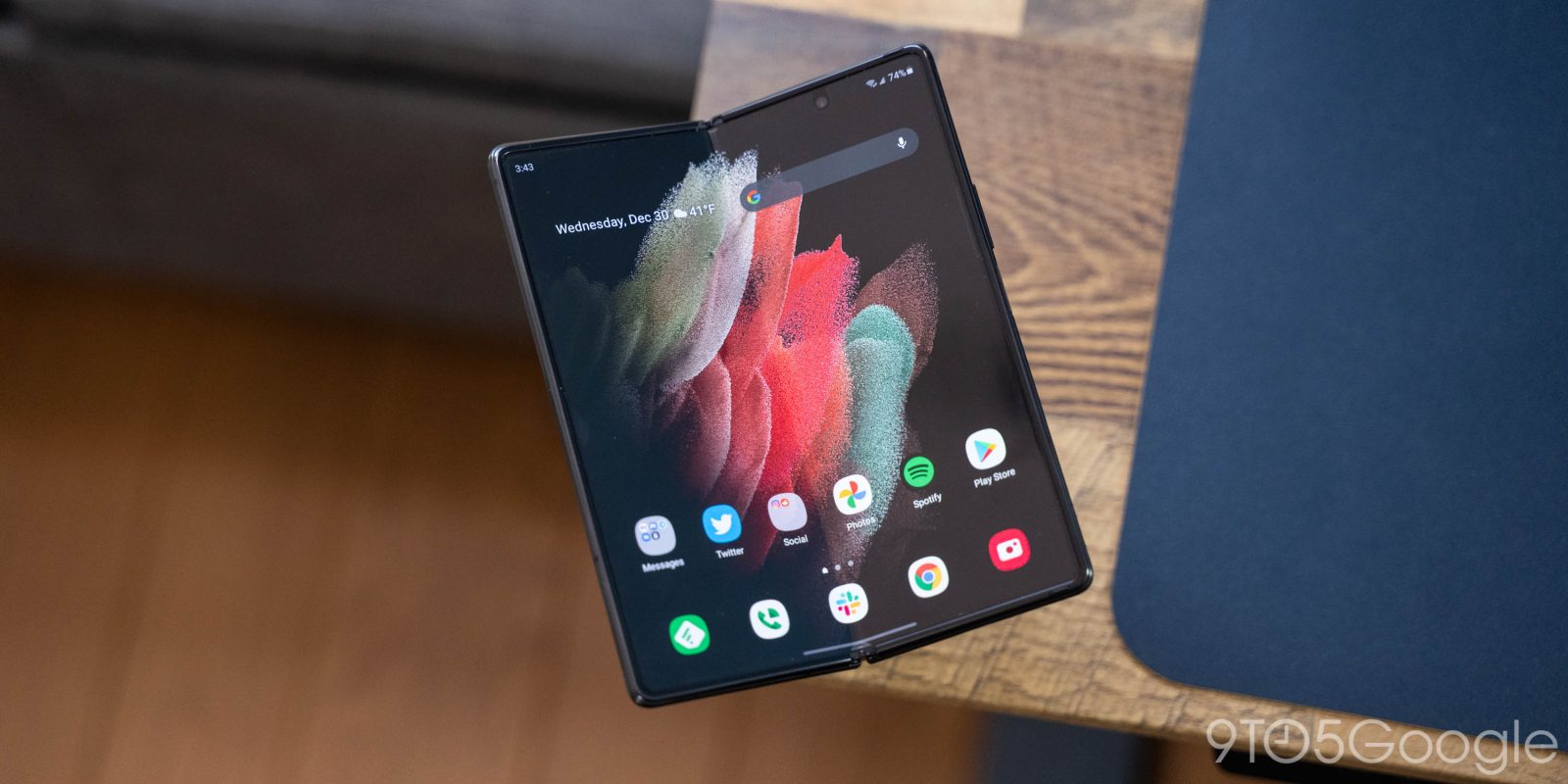 Detail Gambar Samsung Galaxy Fold Nomer 51