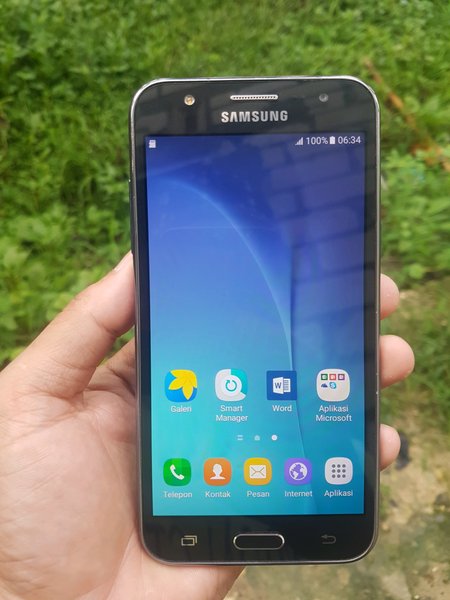 Detail Gambar Samsung J5 2015 Nomer 44