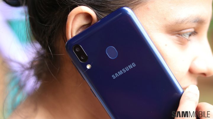 Detail Gambar Samsung M20 Nomer 41