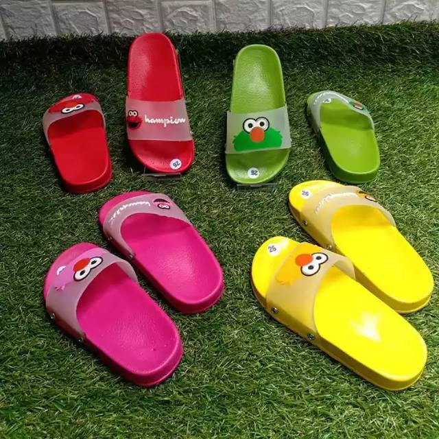 Detail Gambar Sandal Anak Anak Nomer 10