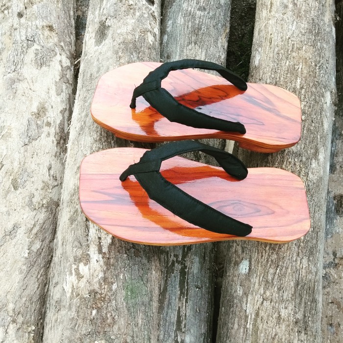 Detail Gambar Sandal Bakiak Nomer 13