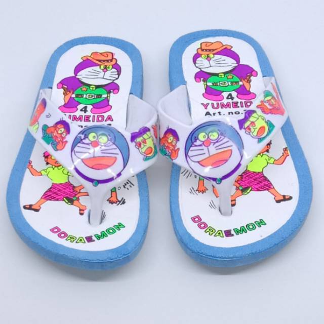 Detail Gambar Sandal Doraemon Nomer 6