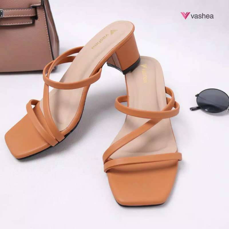 Detail Gambar Sandal Hak Tinggi Gambar Sandal Sepatu Nomer 21