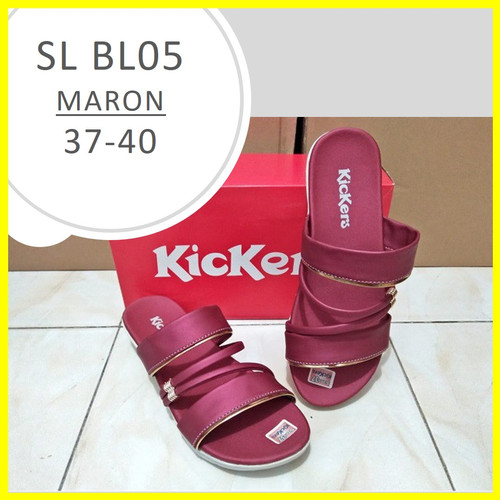 Detail Gambar Sandal Warna Maroon Nomer 15