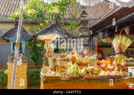 Detail Gambar Sanggah Bali Nomer 36