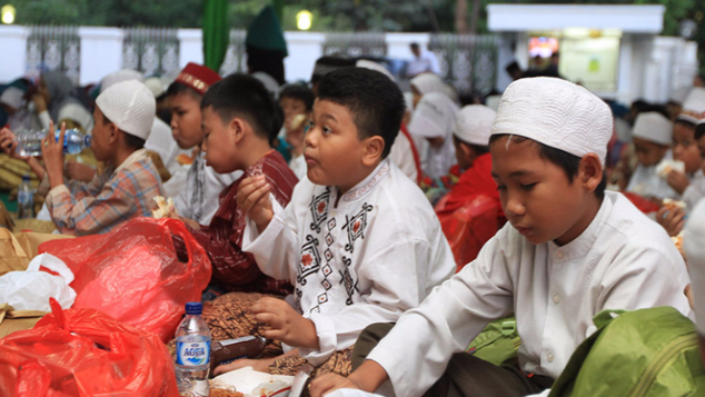 Detail Gambar Santunan Anak Yatim Nomer 23