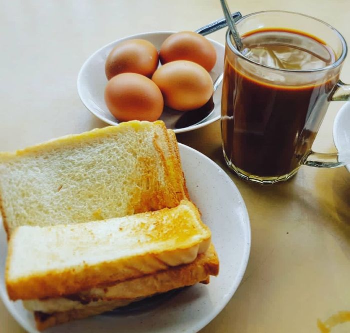 Detail Gambar Sarapan Pagi Roti Dan Susu Nomer 27