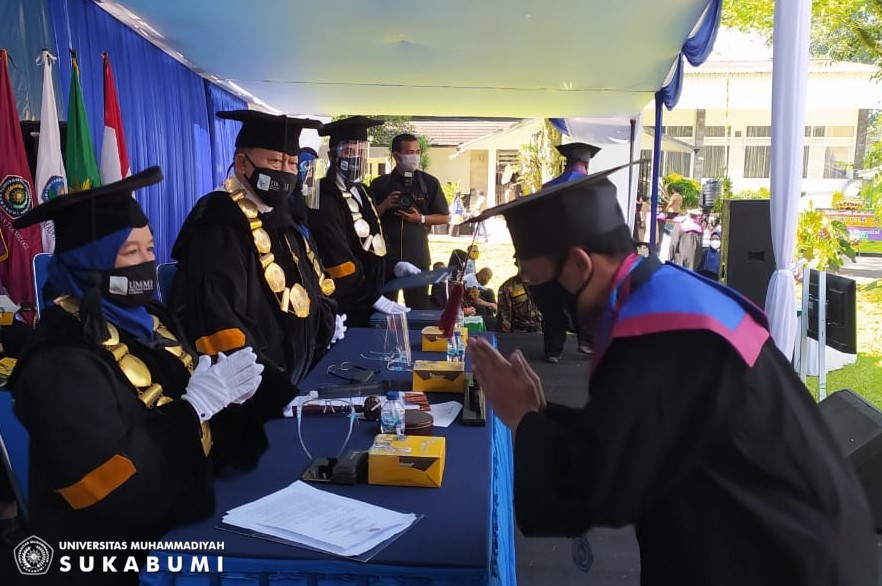 Detail Gambar Sarjana Wisuda Nomer 43