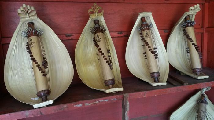 Detail Gambar Sasando Rote Nomer 47