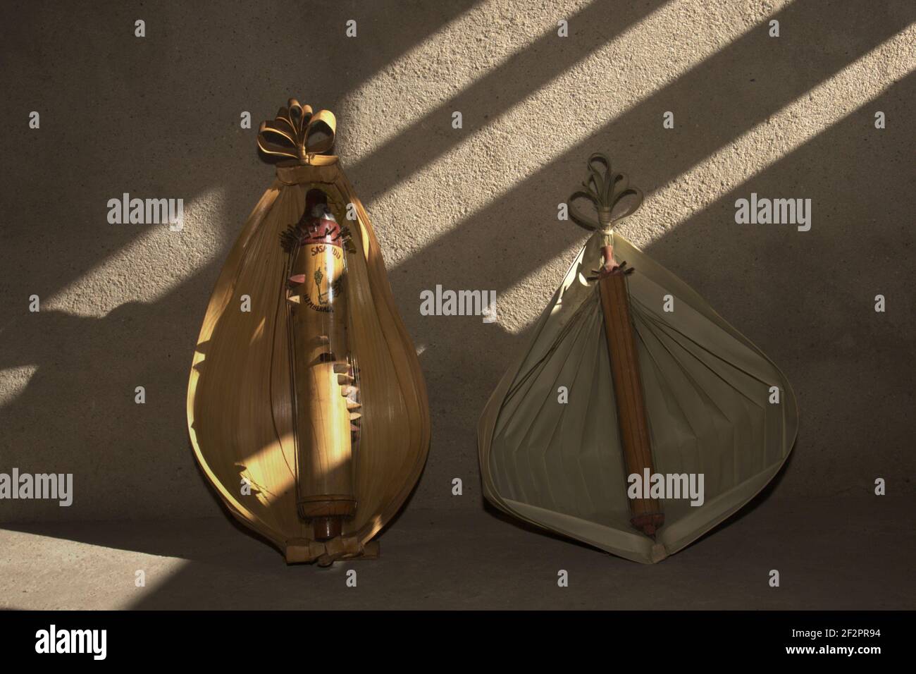 Detail Gambar Sasando Rote Nomer 50