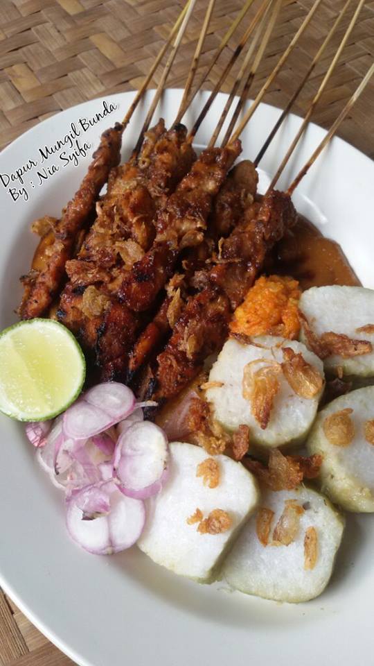 Detail Gambar Sate Ayam Madura Nomer 13