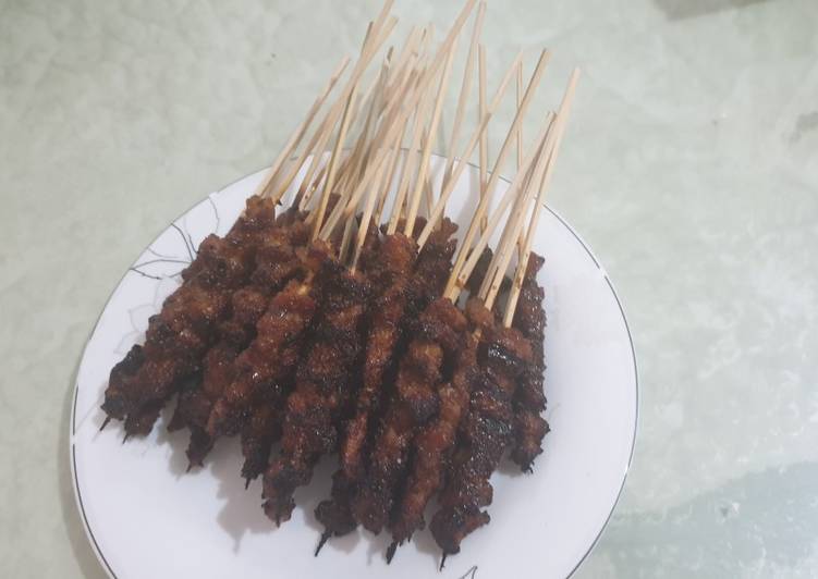 Detail Gambar Sate Babi Nomer 28