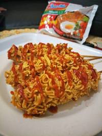 Detail Gambar Sate Telur Mie Nomer 39