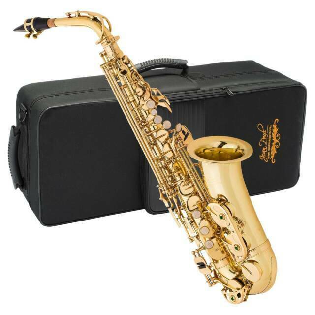 Detail Gambar Saxophone Alto Nomer 17