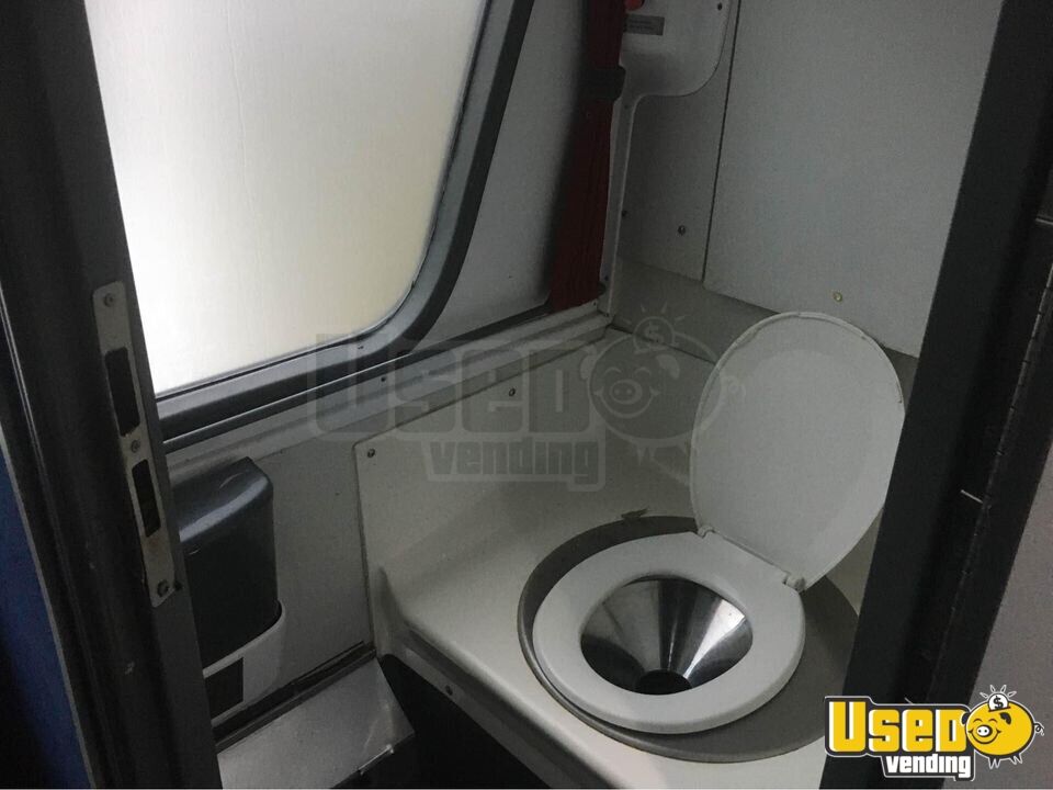Detail Gambar Seat Bus 45 Toilet Nomer 48