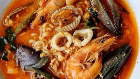 Detail Gambar Seblak Seafood Nomer 45