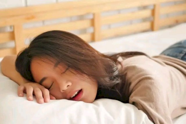 Detail Gambar Sedang Tidur Nomer 14