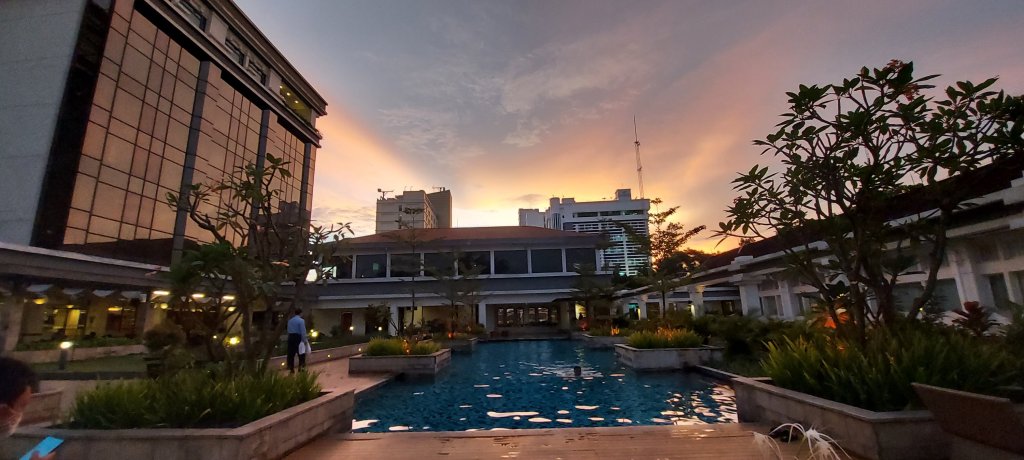 Detail Gambar Sedrhana Pemandangan Mentari Nomer 42