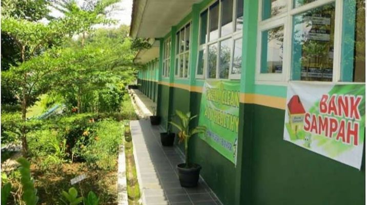 Detail Gambar Sekolah Adiwiyata Nomer 19