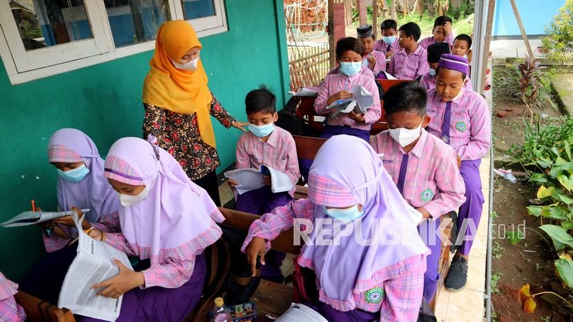 Detail Gambar Sekolah Madrasah Nomer 44