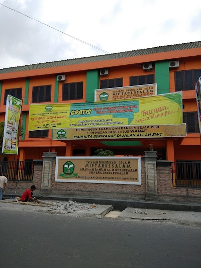 Detail Gambar Sekolah Mts Miftahussalam Nomer 37