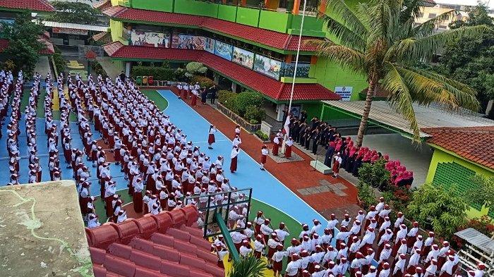 Detail Gambar Sekolah Tidak Sehat Nomer 29