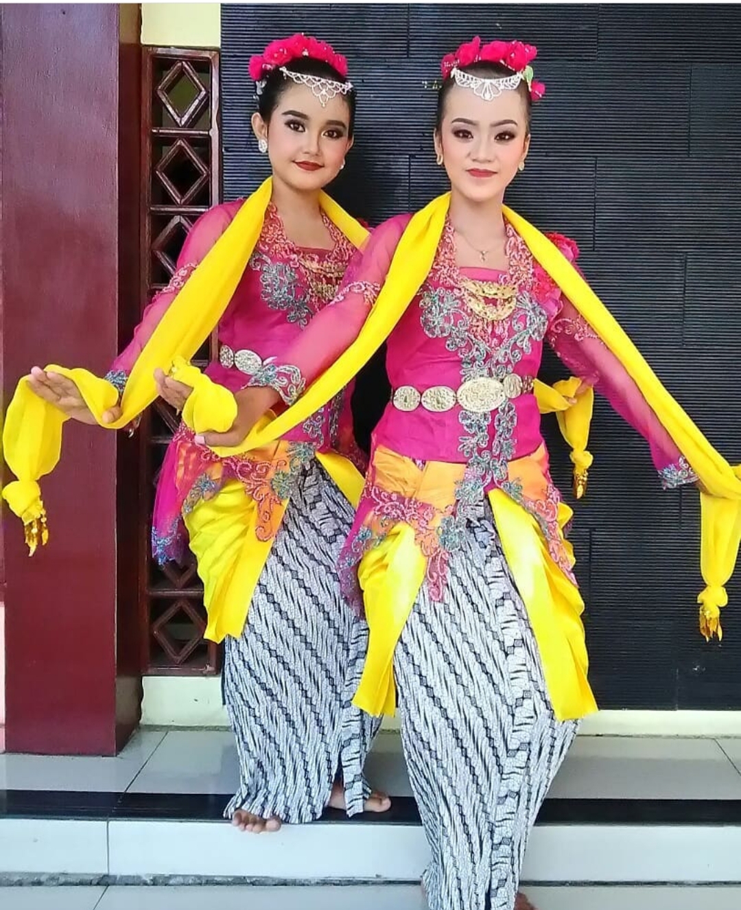 Detail Gambar Selendang Tari Nomer 24