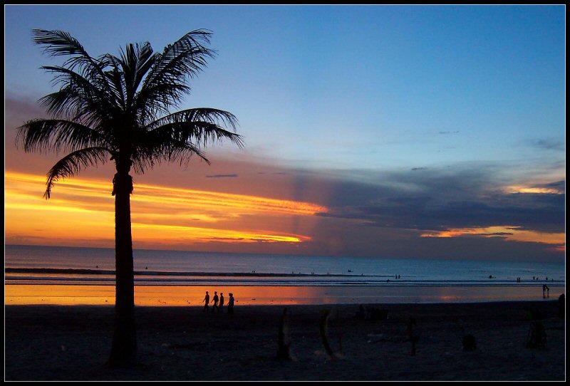 Detail Gambar Senja Di Pantai Nomer 8