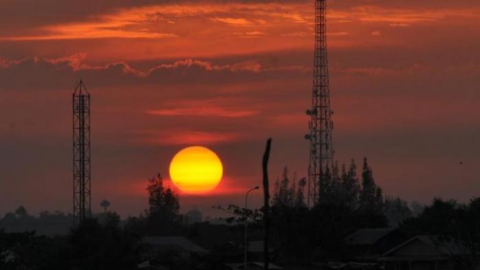 Detail Gambar Senja Di Sore Hari Nomer 36