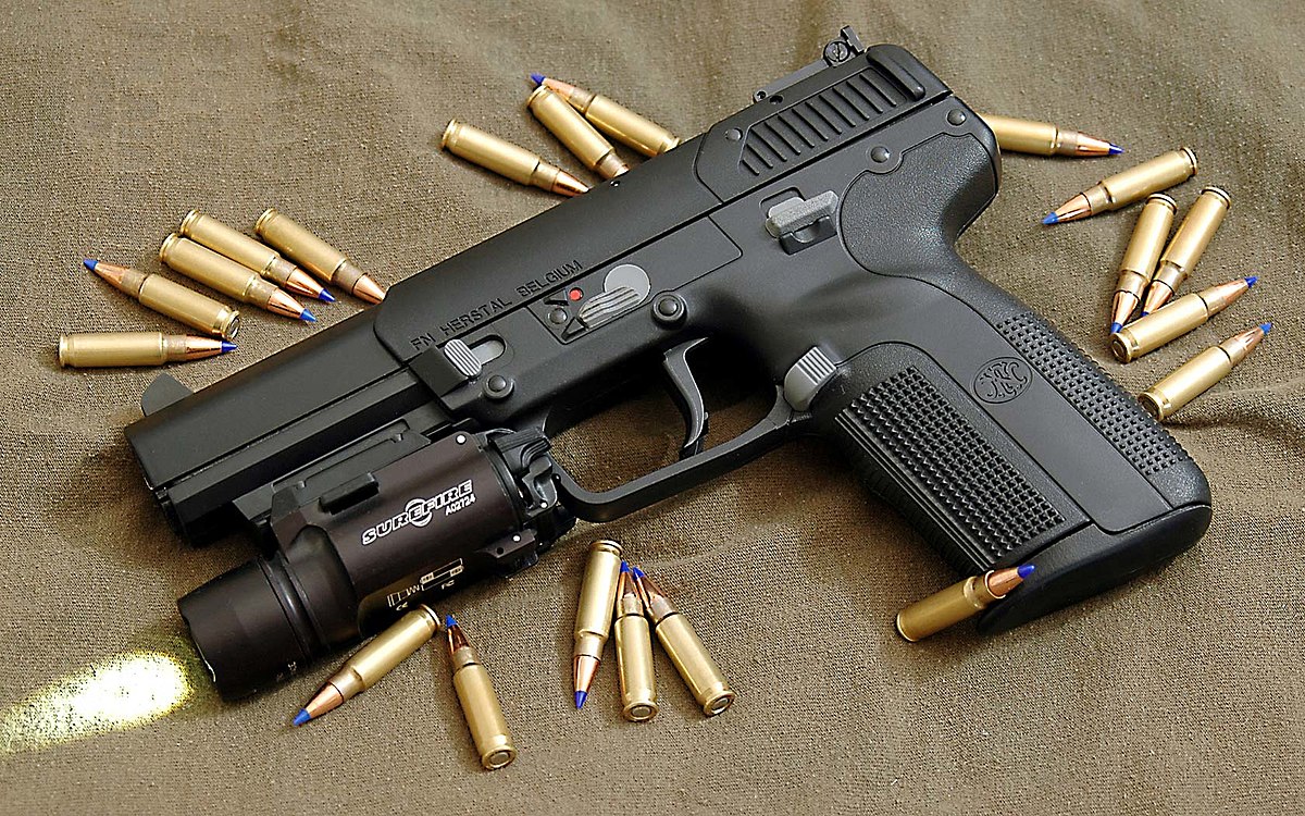 Detail Gambar Senjata Api Pistol Nomer 47