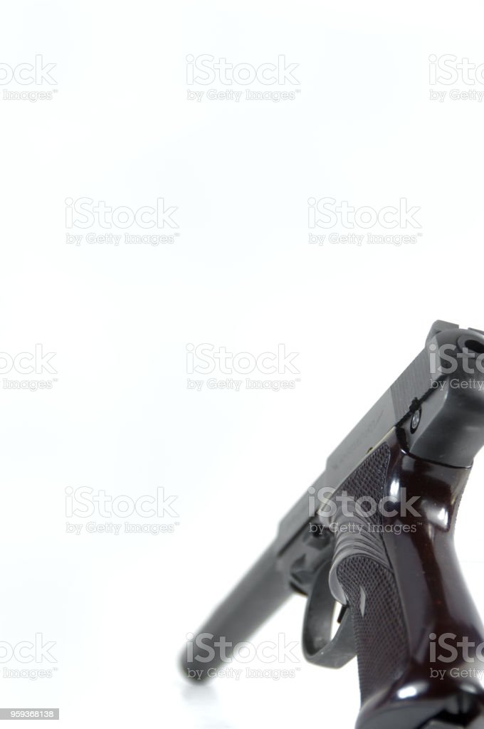 Detail Gambar Senjata Api Pistol Nomer 54