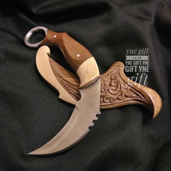 Detail Gambar Senjata Tradisional Kerambit Nomer 26