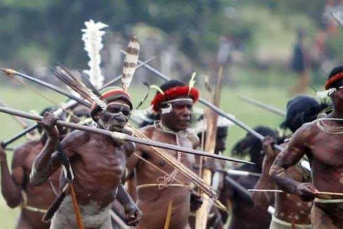 Detail Gambar Senjata Tradisional Papua Nomer 36