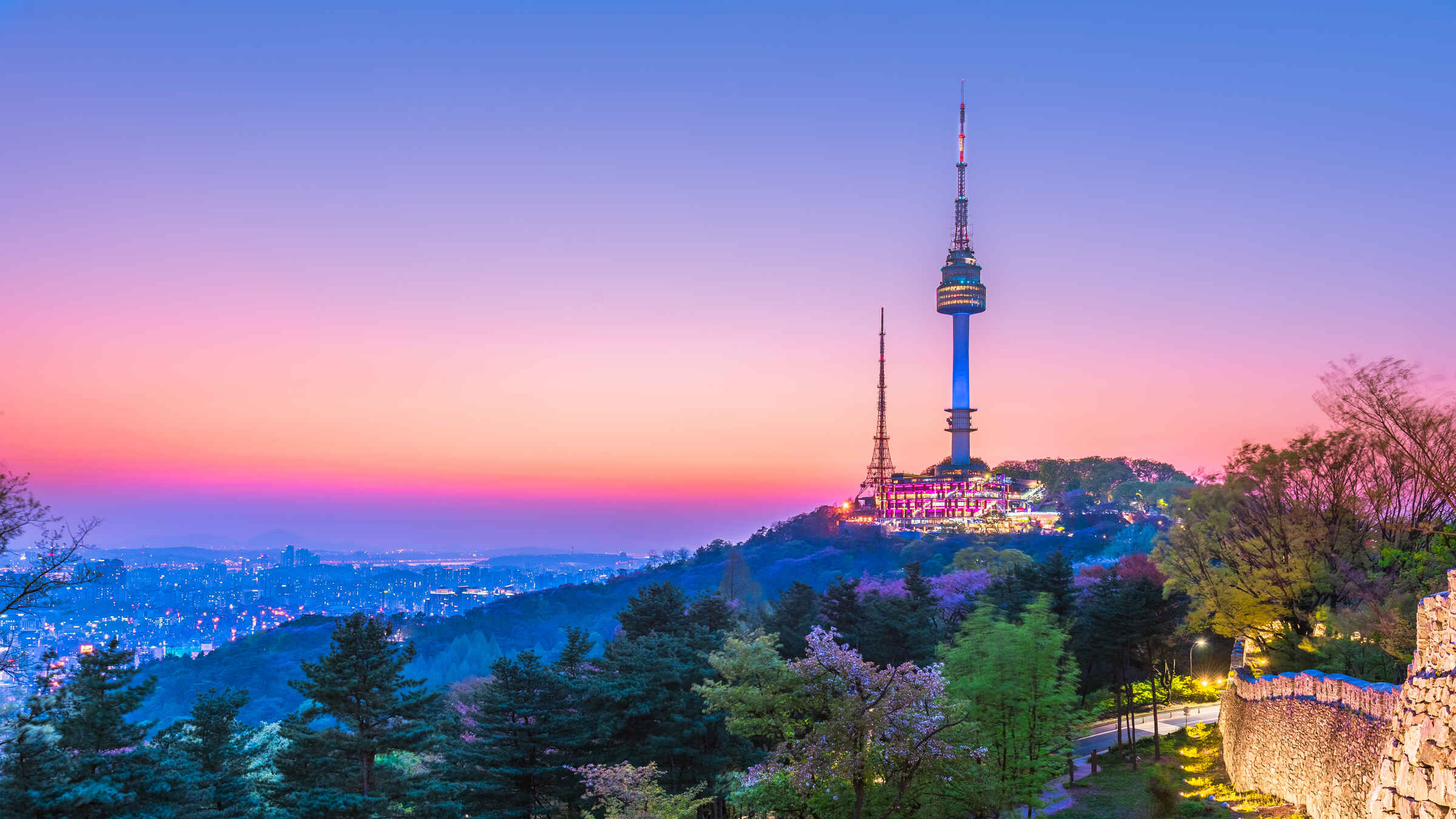 Detail Gambar Seoul Tower Nomer 4