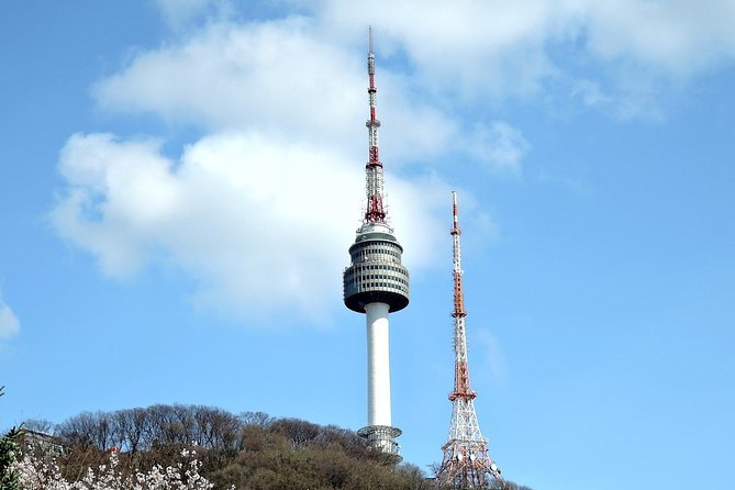 Detail Gambar Seoul Tower Nomer 7