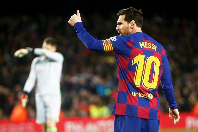 Detail Gambar Sepak Bola Messi Nomer 51