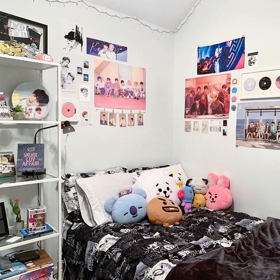 Detail Dekorasi Kamar Kpop Nomer 16