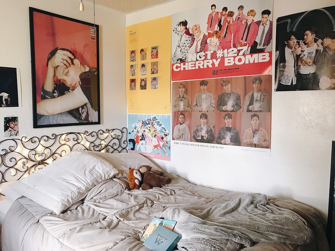 Detail Dekorasi Kamar Kpop Nomer 48