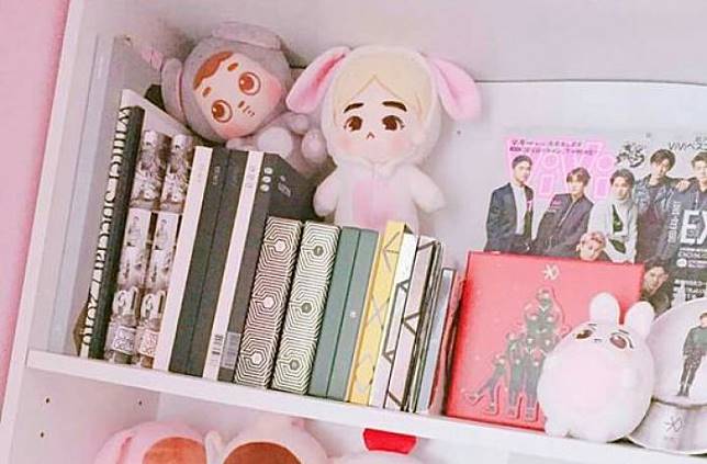 Detail Dekorasi Kamar Kpop Nomer 51